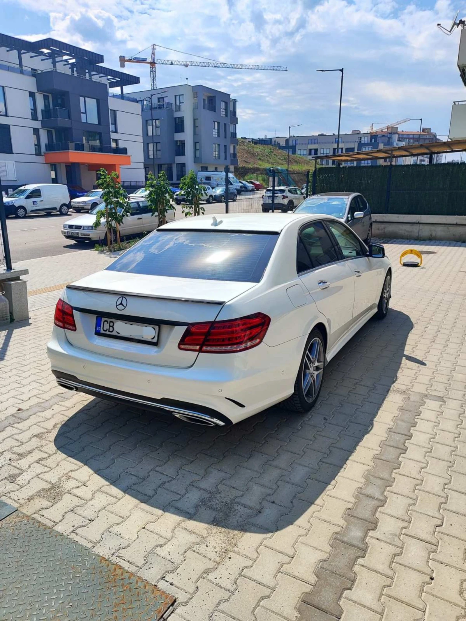 Mercedes-Benz E 500 Обслужена!!! Реални км!!!! Уникат!!!!, снимка 13 - Автомобили и джипове - 55003186