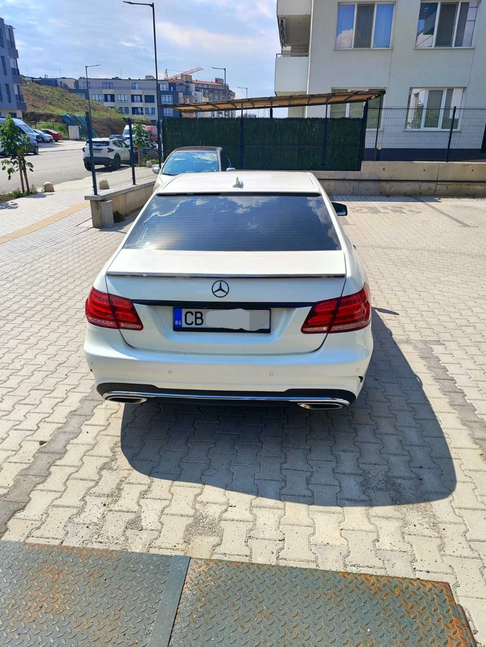 Mercedes-Benz E 500 Обслужена!!! Реални км!!!! Уникат!!!!, снимка 5 - Автомобили и джипове - 55003186
