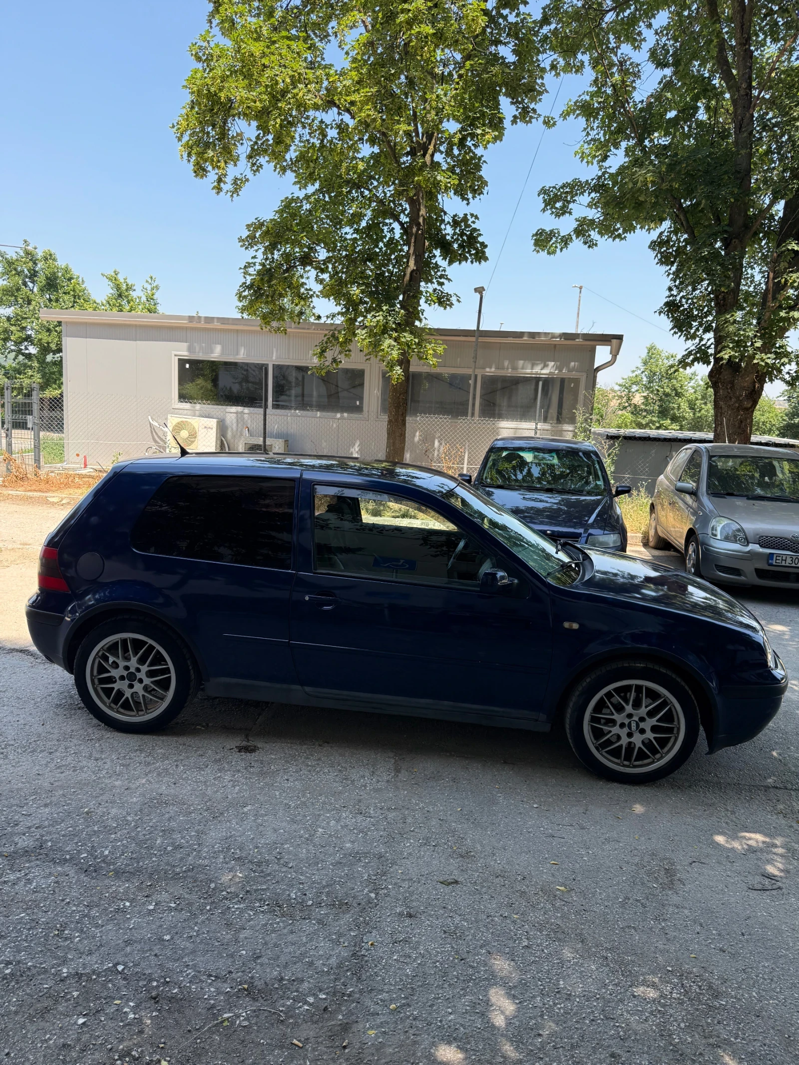 VW Golf 1.8T LPG, снимка 4 - Автомобили и джипове - 55101323