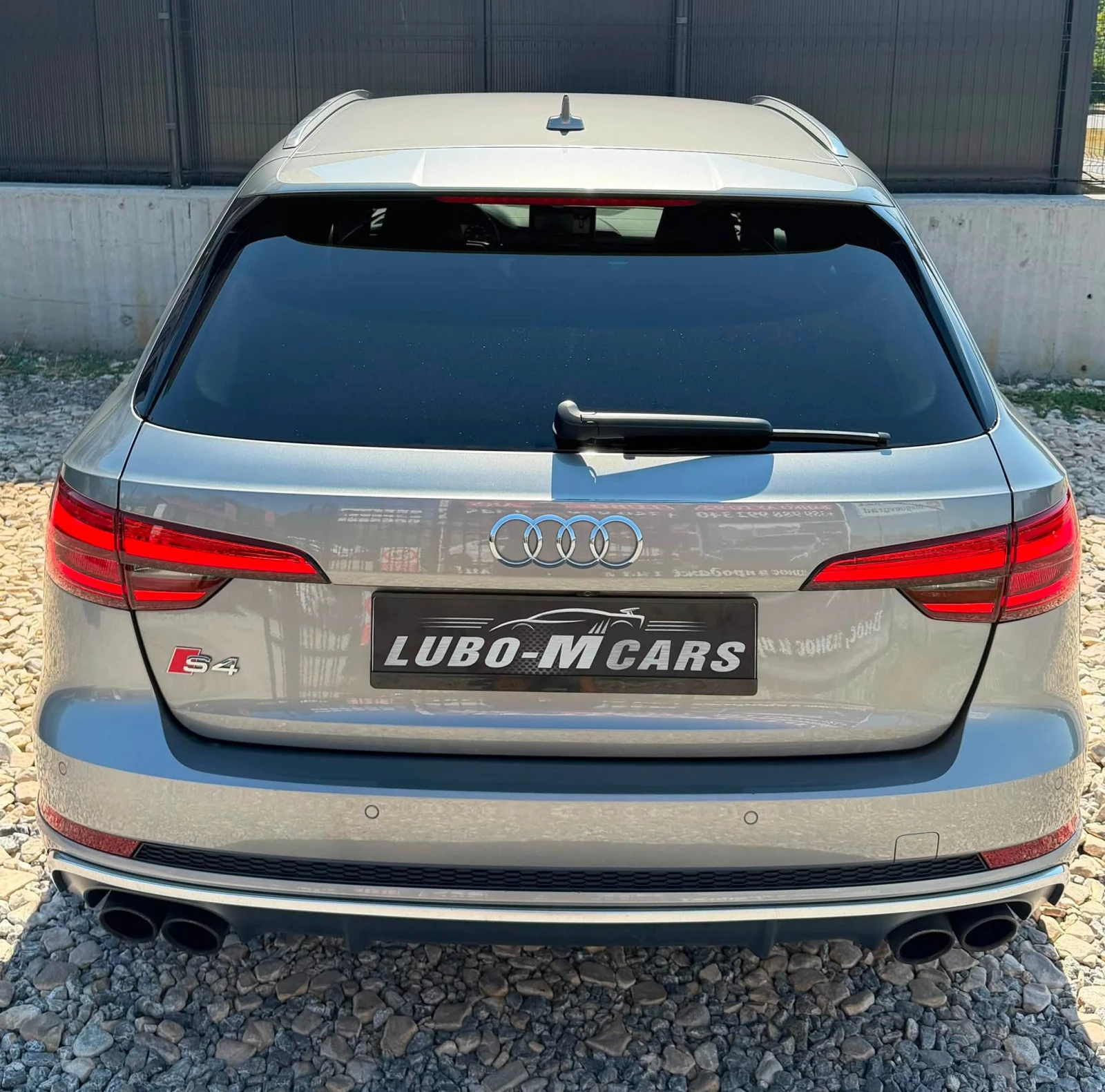 Audi S4 3.0TFSI/355/8ZF/FULL/FULL/GERMANY, снимка 7 - Автомобили и джипове - 55562309