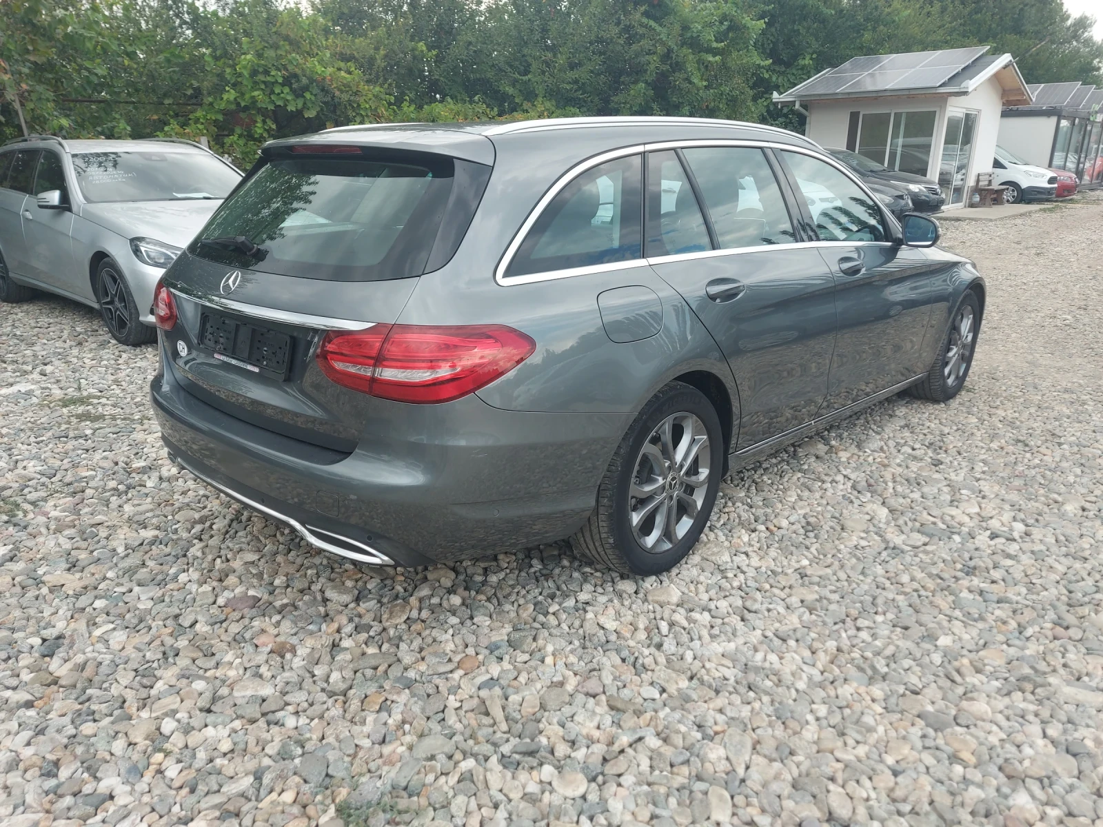 Mercedes-Benz C 250 C 250 4Matic, снимка 5 - Автомобили и джипове - 55865917