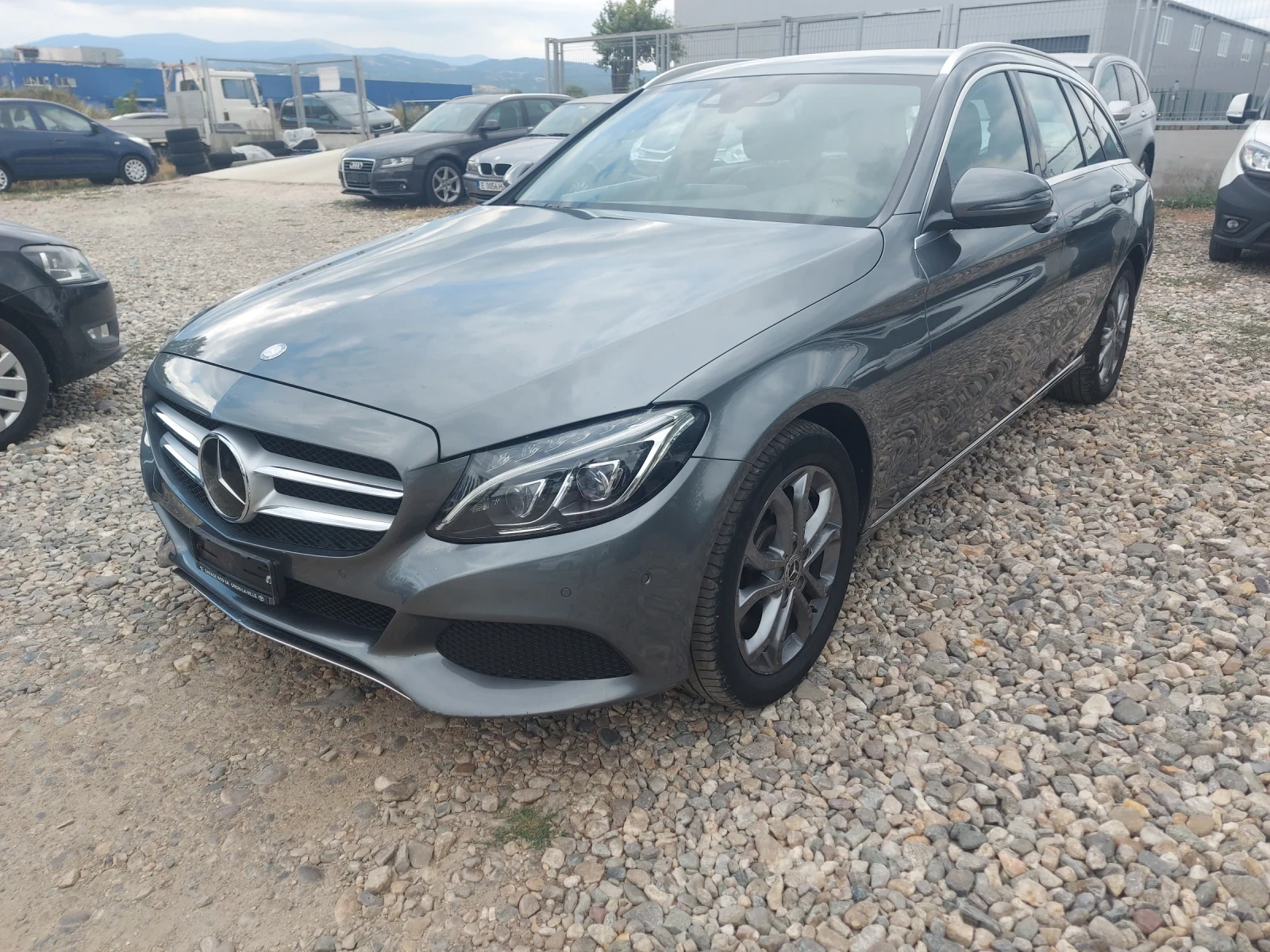 Mercedes-Benz C 250 C 250 4Matic