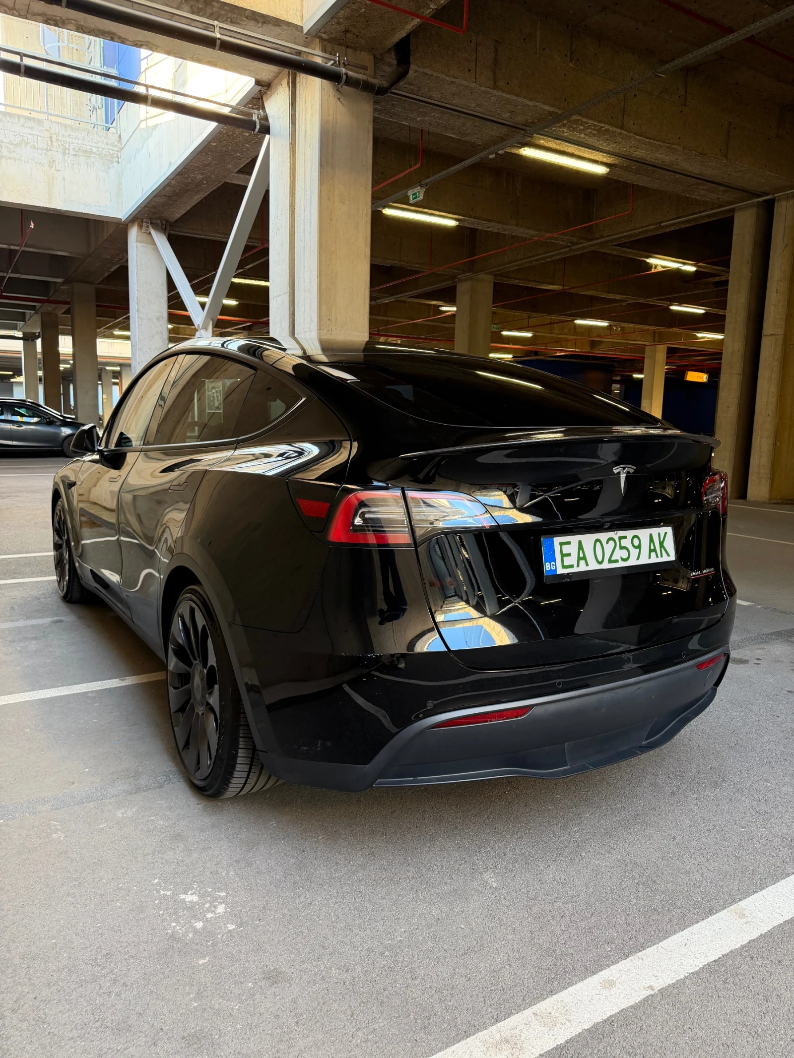 Tesla Model Y Tesla Model Y Performance , снимка 6 - Автомобили и джипове - 56298854
