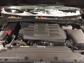 Nissan Titan crew cab 5.6l Titan Sv 4X4, снимка 10