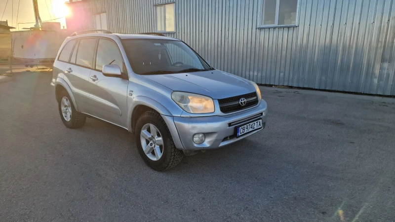 Toyota Rav4 2.0 vvt, снимка 2 - Автомобили и джипове - 47664070