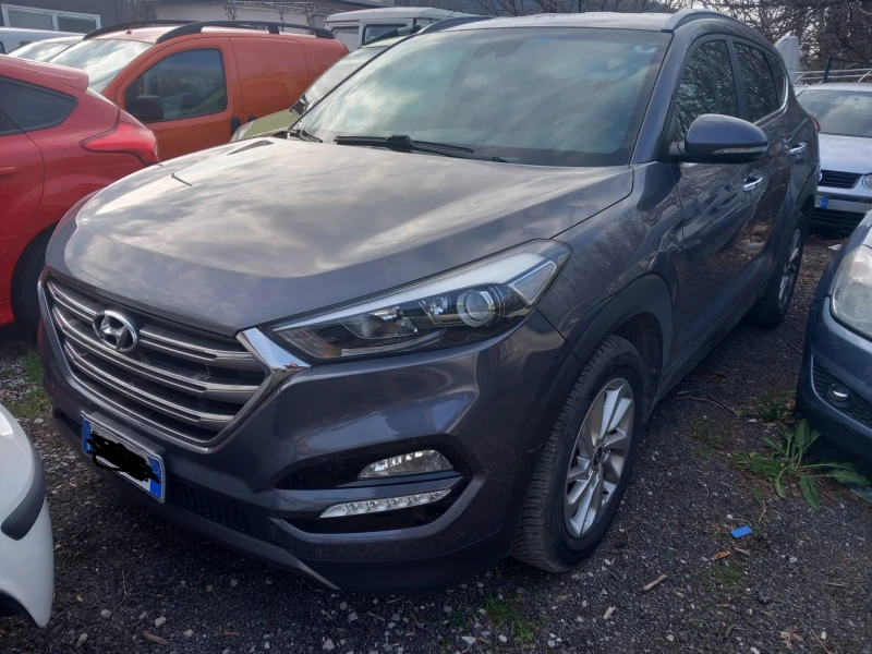 Hyundai Tucson 2.0CRDI-4X4-146Х.КМ-С.КНИЖКА-KEYLESS GO-КАМЕРА-, снимка 1 - Автомобили и джипове - 49309501