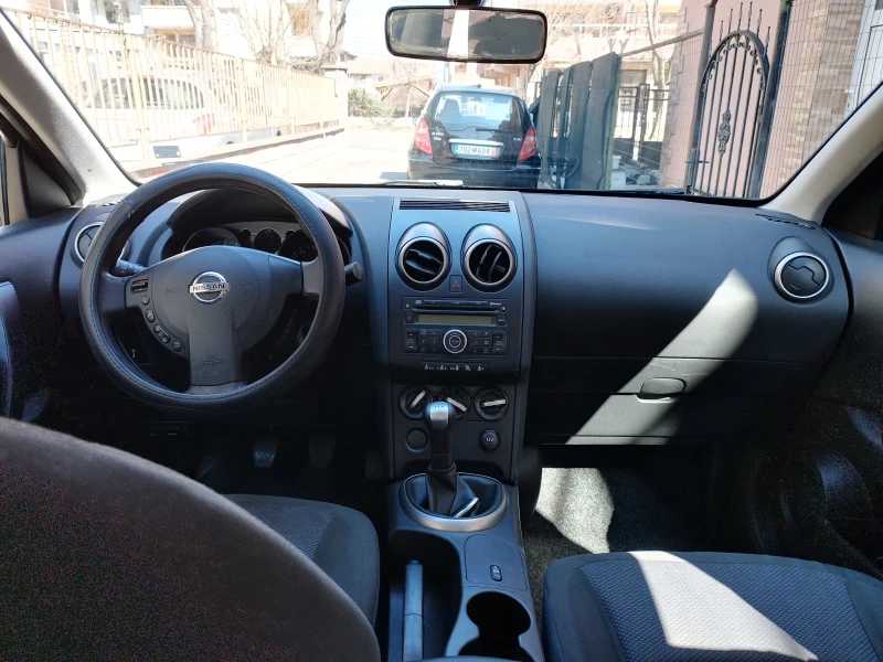 Nissan Qashqai, снимка 7 - Автомобили и джипове - 49437416