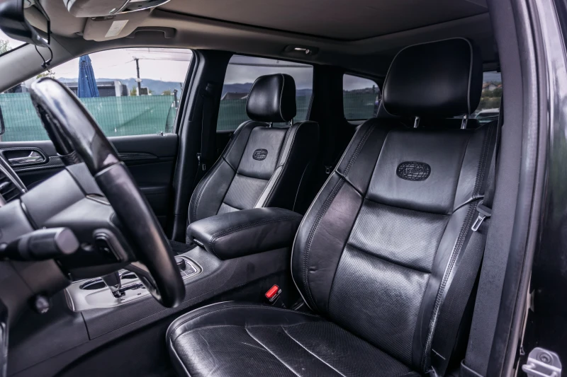 Jeep Grand cherokee 3.6i-V6-6 МЕСЕЦА ГАРАНЦИЯ-РЕАЛНИ КИЛОМЕТРИ-ТОП, снимка 11 - Автомобили и джипове - 51399532