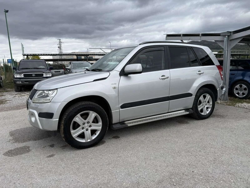 Suzuki Grand vitara 1.9DDiS КОЖА DVD-TV 4x4, снимка 2 - Автомобили и джипове - 51959629