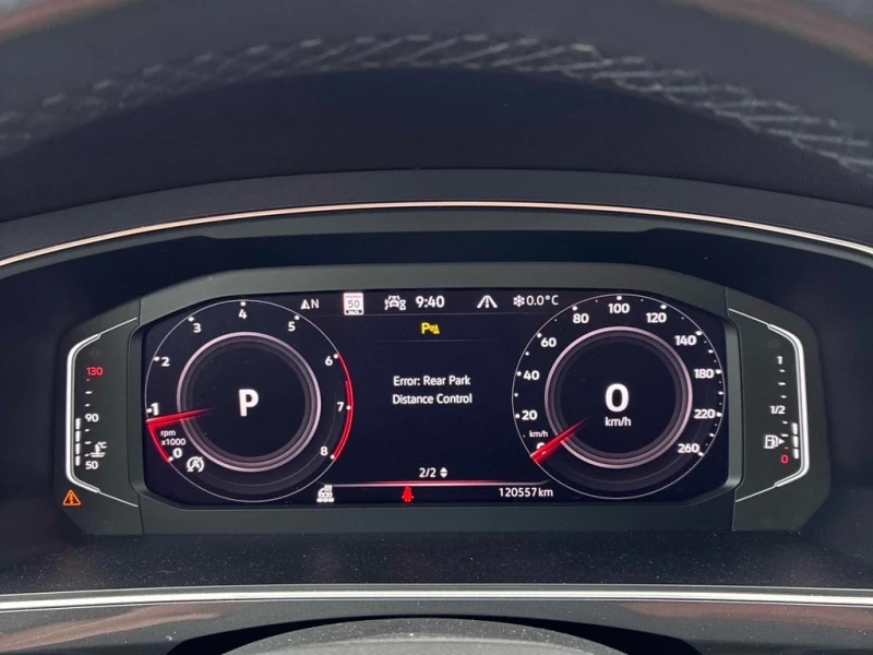 VW Tiguan Highline R Line * PANO* NAVI* HEATED SEATS, снимка 8 - Автомобили и джипове - 53435084