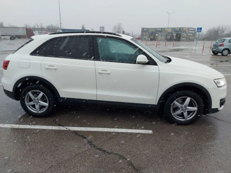 Audi Q3, снимка 17 - Автомобили и джипове - 48649217