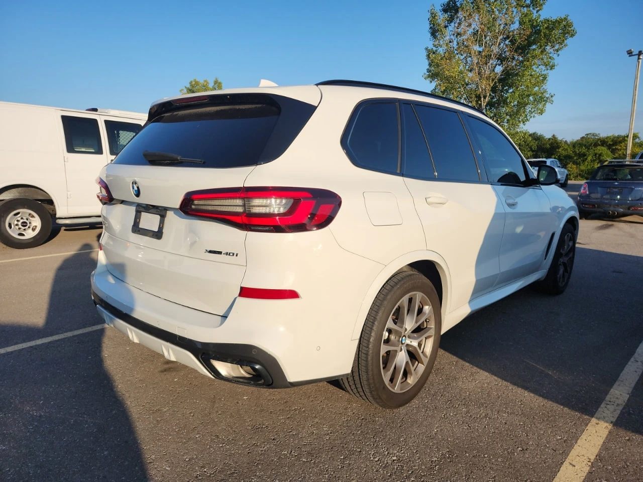 BMW X5 * АВТО КРЕДИТ* ЦЕНА ДО БГ * CARFAX *  - изображение 4