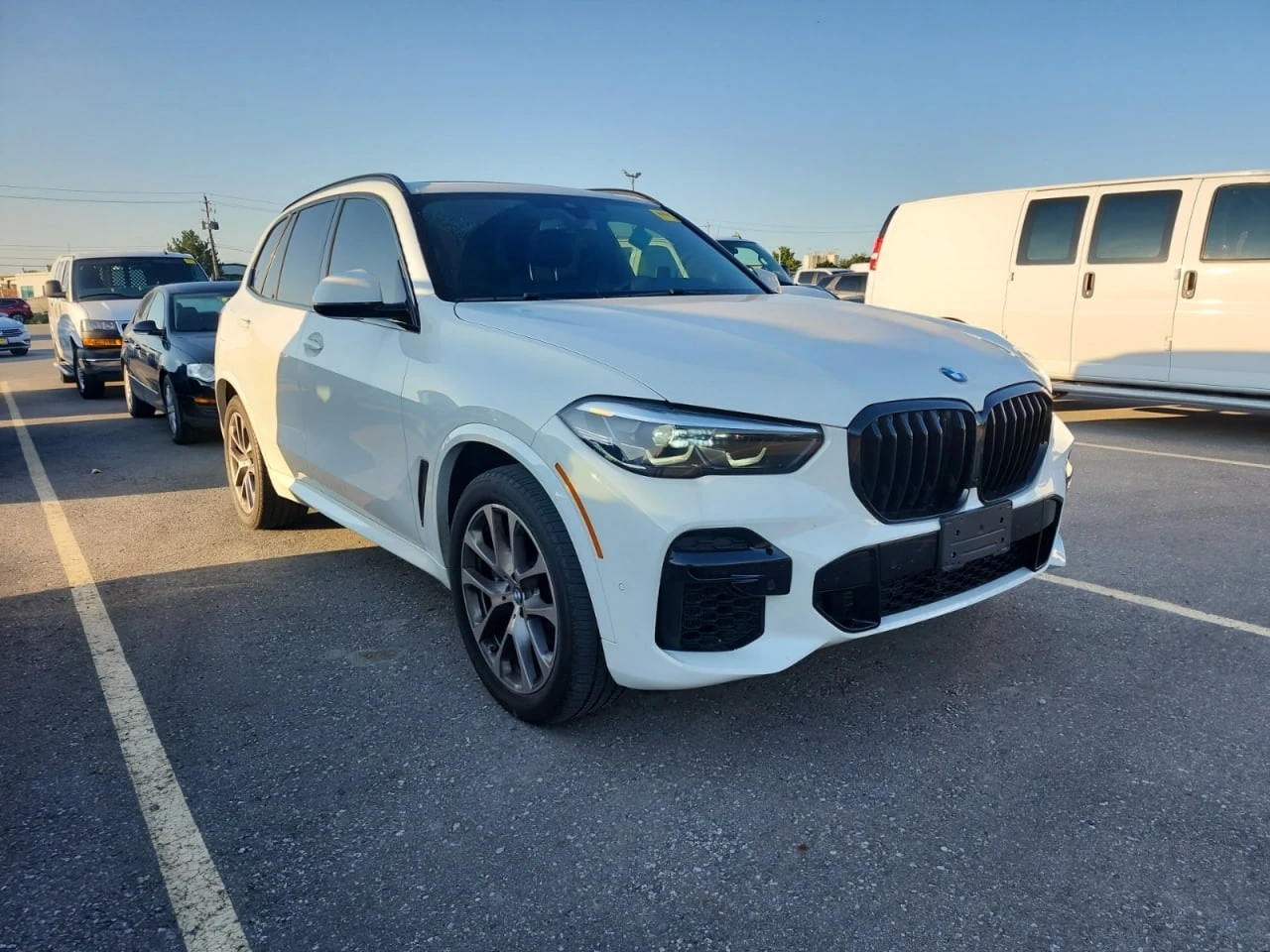 BMW X5 * АВТО КРЕДИТ* ЦЕНА ДО БГ * CARFAX *  - изображение 2