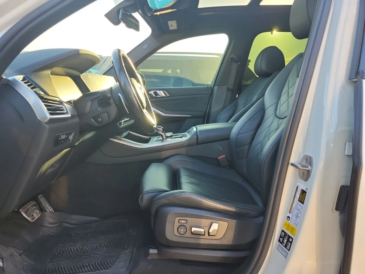 BMW X5 * АВТО КРЕДИТ* ЦЕНА ДО БГ * CARFAX *  - изображение 5