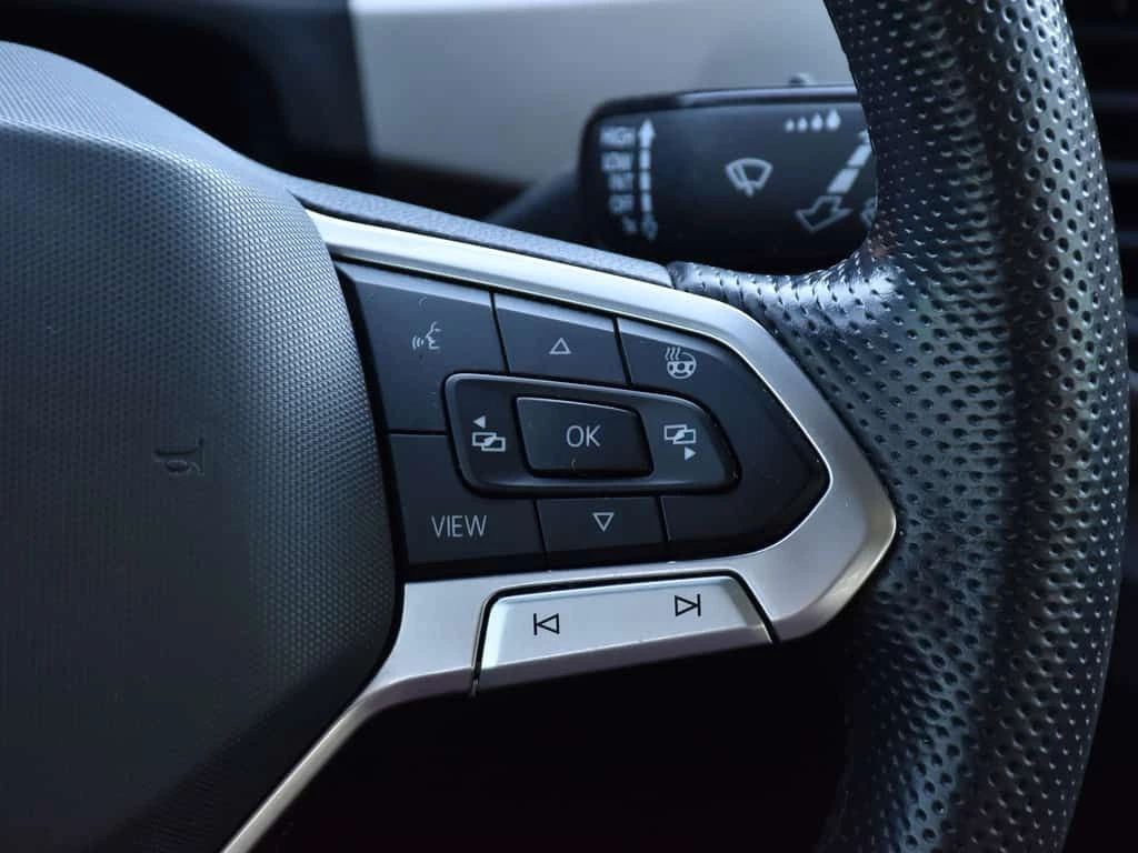 VW Atlas * 4Motion SEL Premium R Line * CARFAX * ЦЕНА ДО БГ, снимка 12 - Автомобили и джипове - 54083063