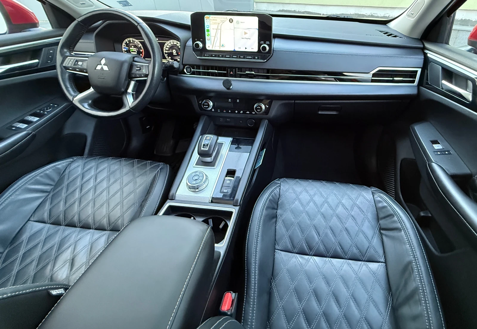 Mitsubishi Outlander GT* Premium* 360камери* Дистроник* Keyless* , снимка 13 - Автомобили и джипове - 54296447