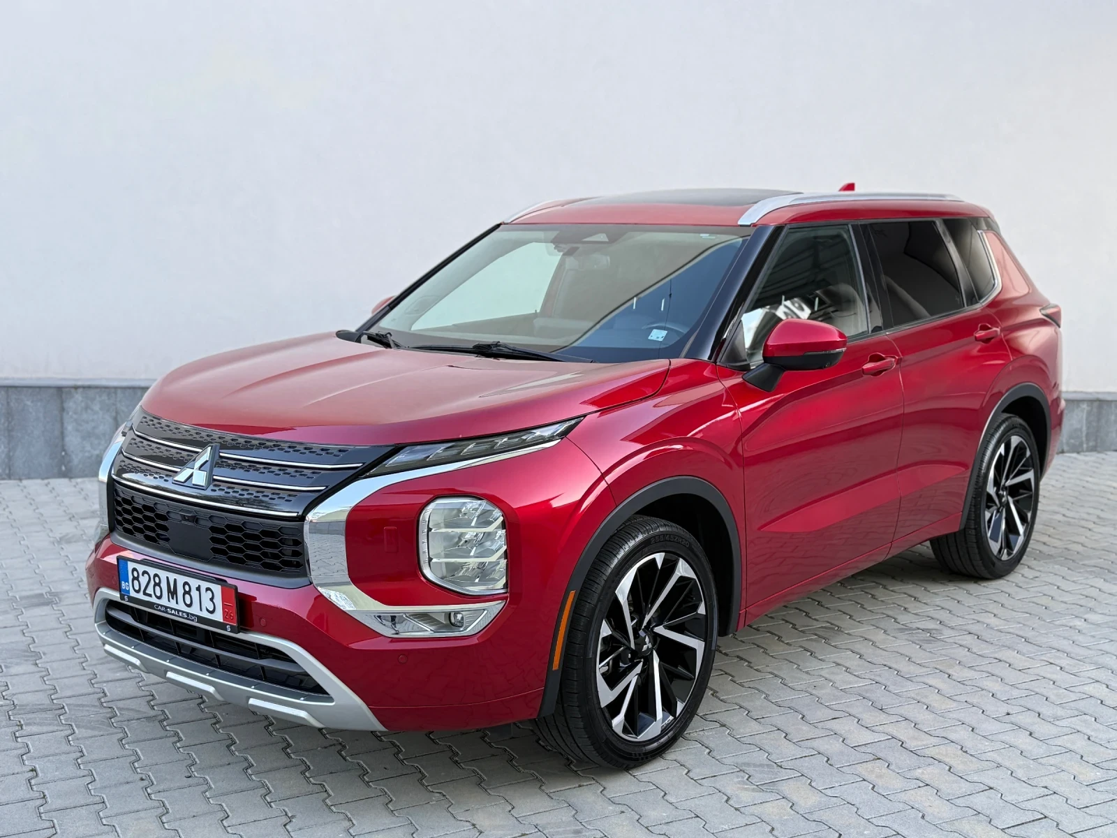 Mitsubishi Outlander GT* Premium* 360камери* Дистроник* Keyless* , снимка 4 - Автомобили и джипове - 54296447