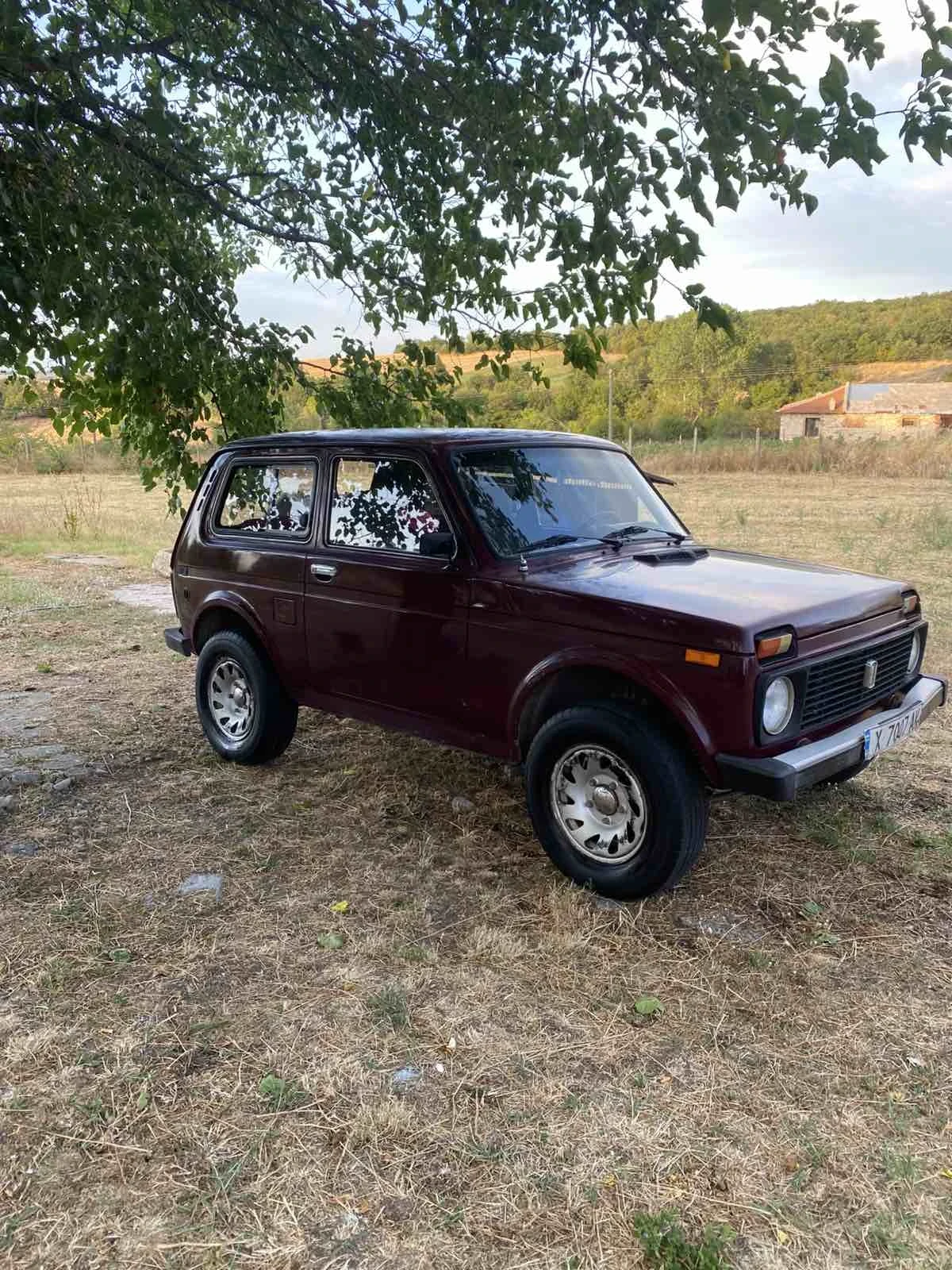 Lada Niva 4x4, снимка 6 - Автомобили и джипове - 54390119