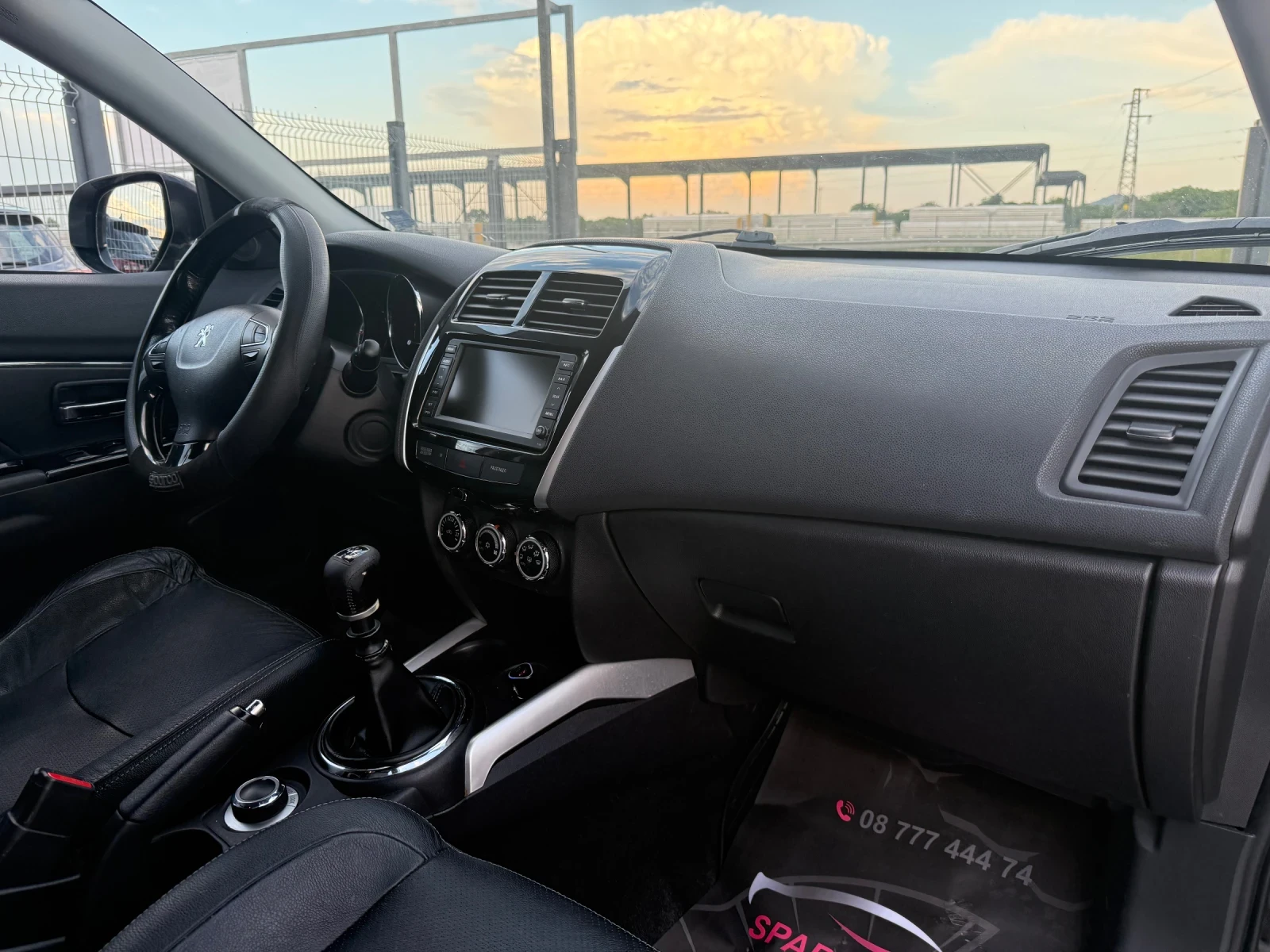 Peugeot 4008 1.6HDI* 2016г* 174.000КМ* Топ Състояние* , снимка 12 - Автомобили и джипове - 54795724