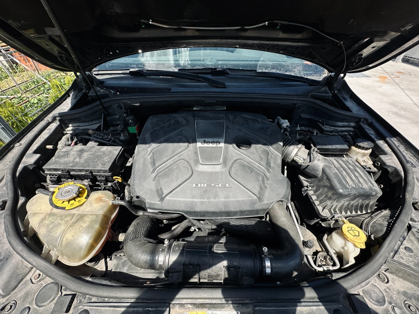 Jeep Grand cherokee 3.0D / 4X4, снимка 16 - Автомобили и джипове - 54879750