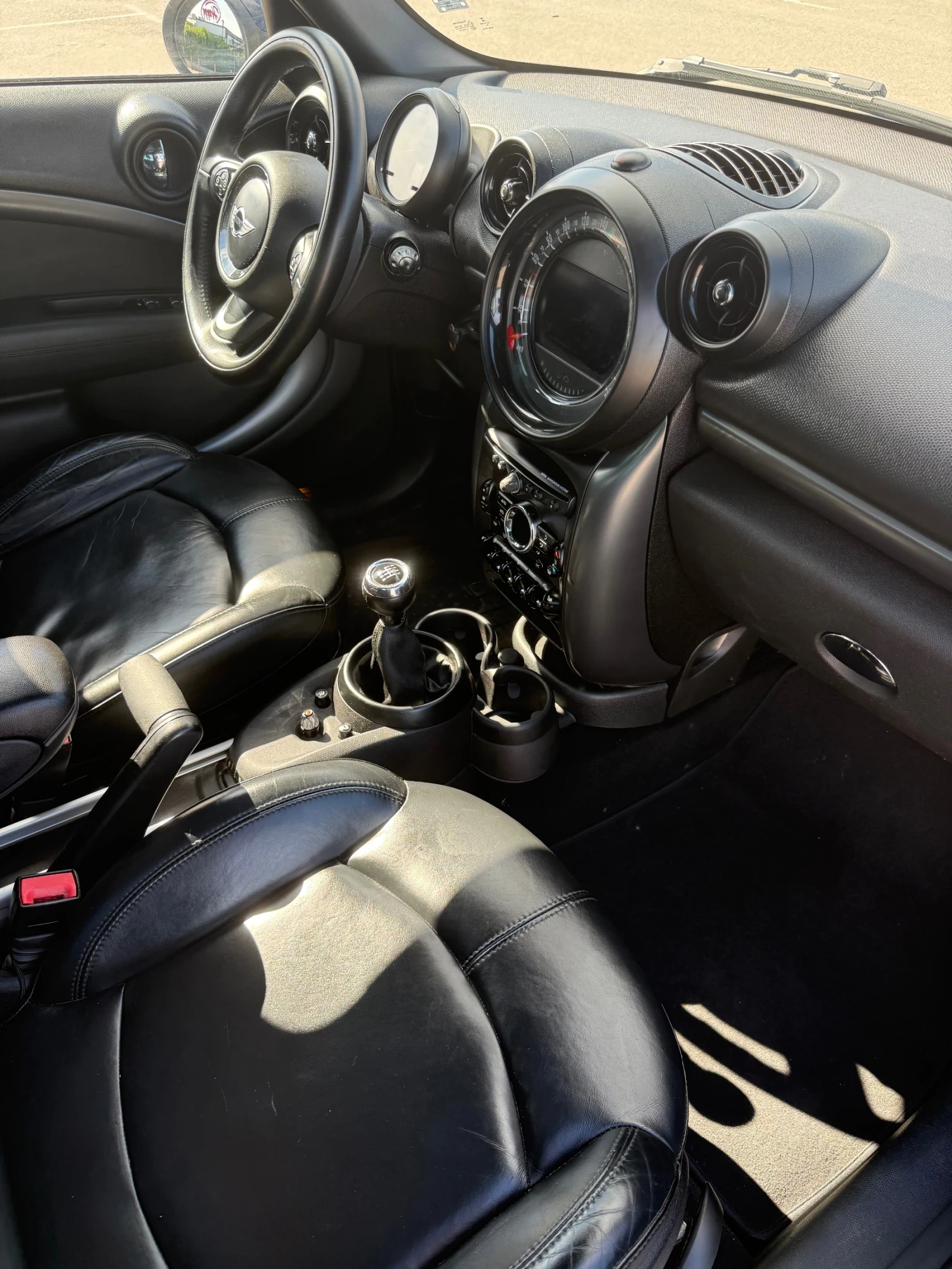 Mini Countryman 2.0SD PANORAMA/КОЖА/НАВИГАЦИЯ, снимка 8 - Автомобили и джипове - 54948606