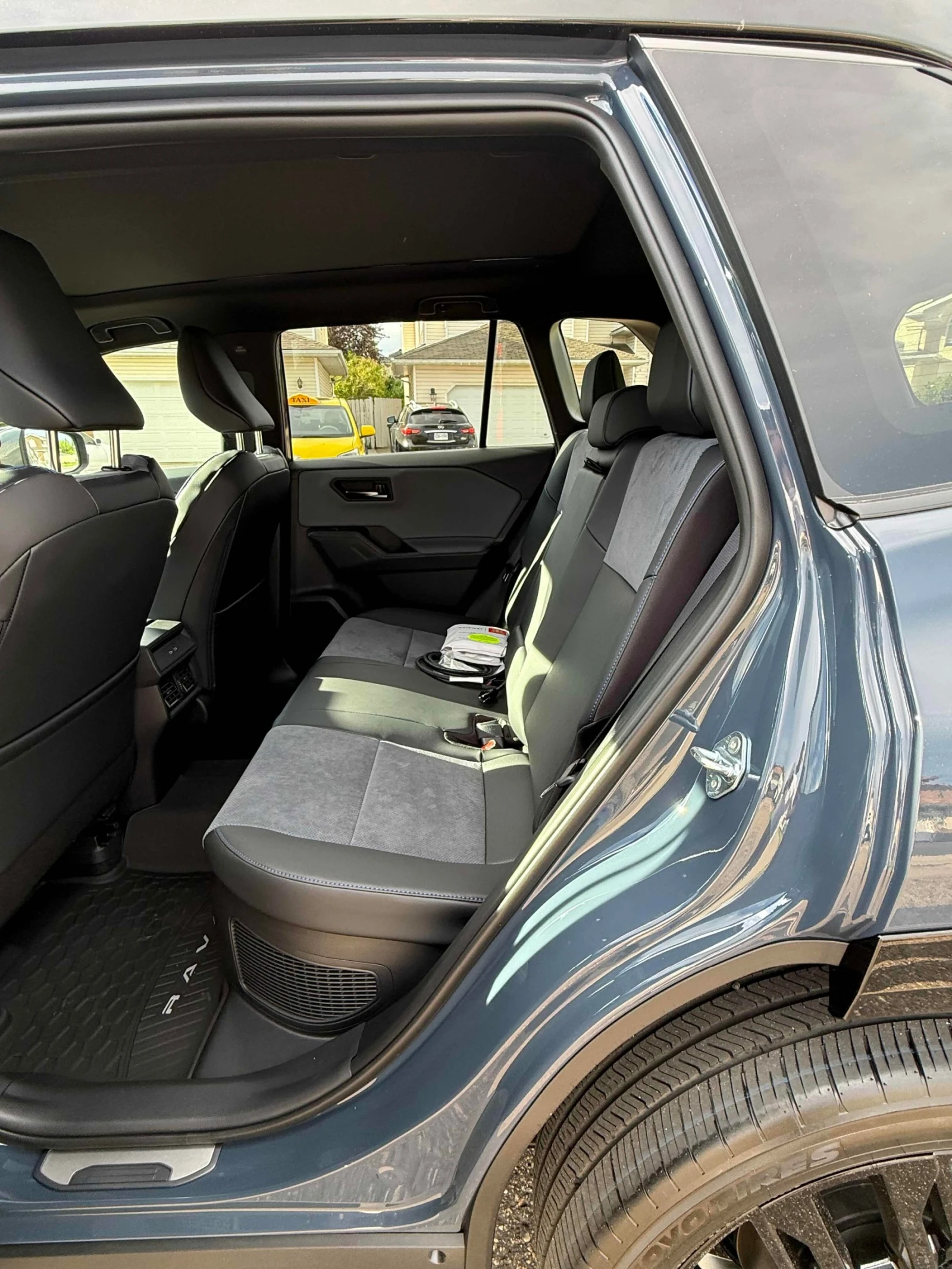 Toyota Rav4 HYBRID XSE AWD  | Mobile.bg � ����������� 10