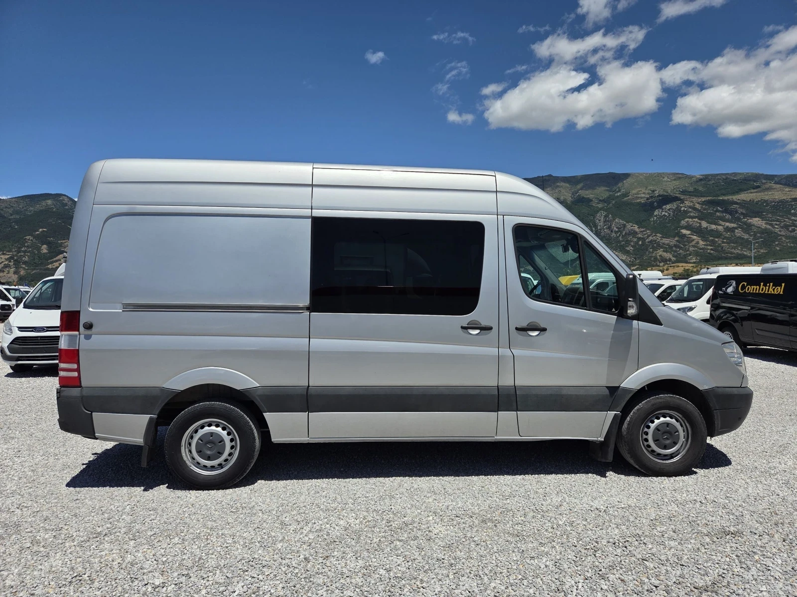 Mercedes-Benz Sprinter 318 3.0 V6 190PS full options - изображение 3