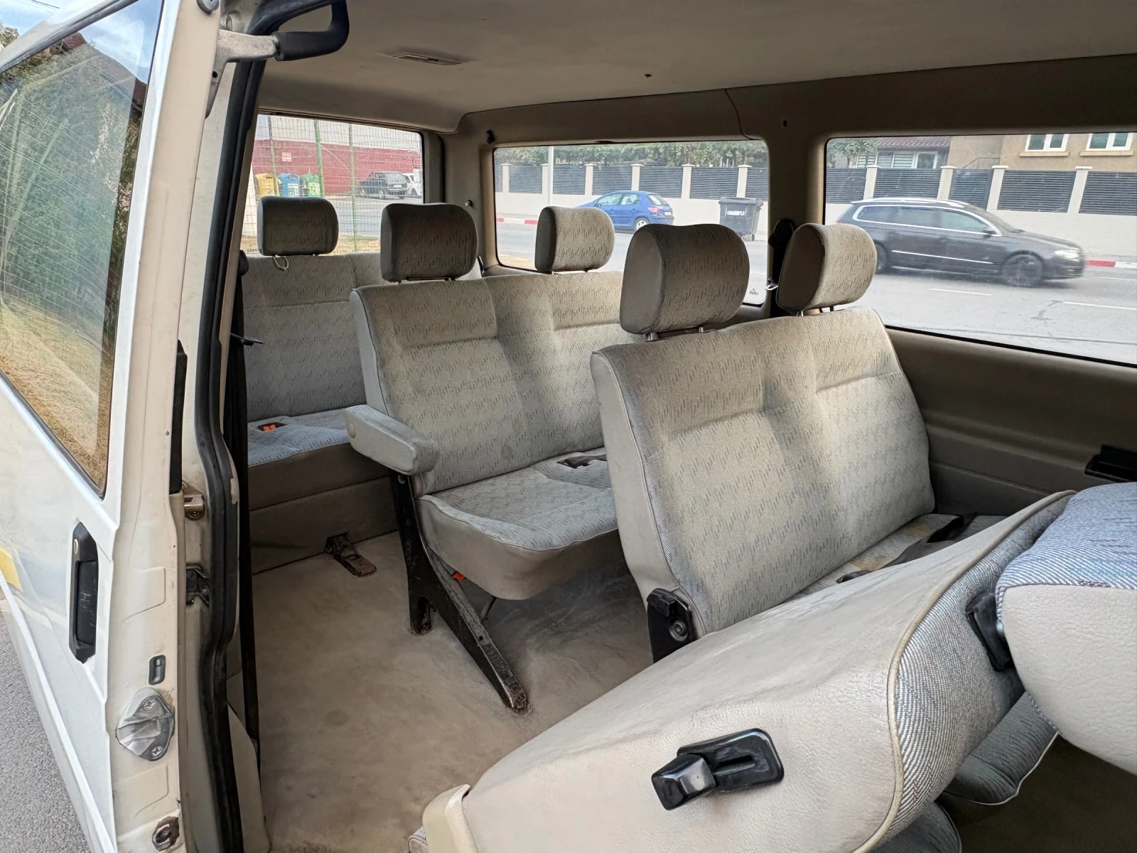 VW Caravelle 11 ����� | Mobile.bg � ����������� 10