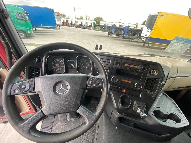 Mercedes-Benz Actros 1942 и 1943 партида, снимка 10 - Камиони - 52667879