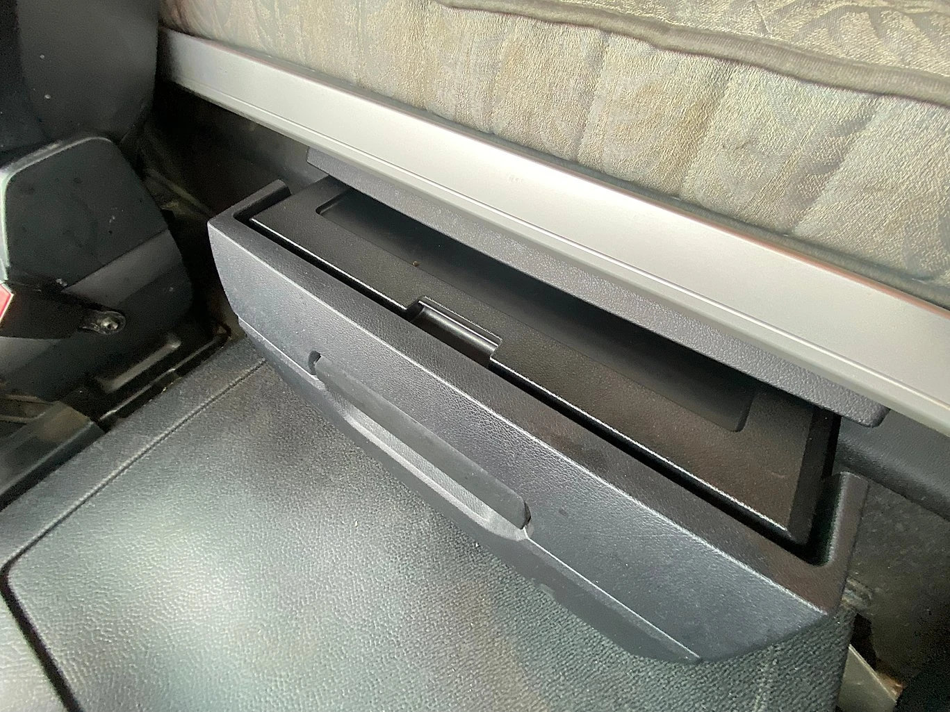 Mercedes-Benz Actros 1942  1943  | Mobile.bg   13