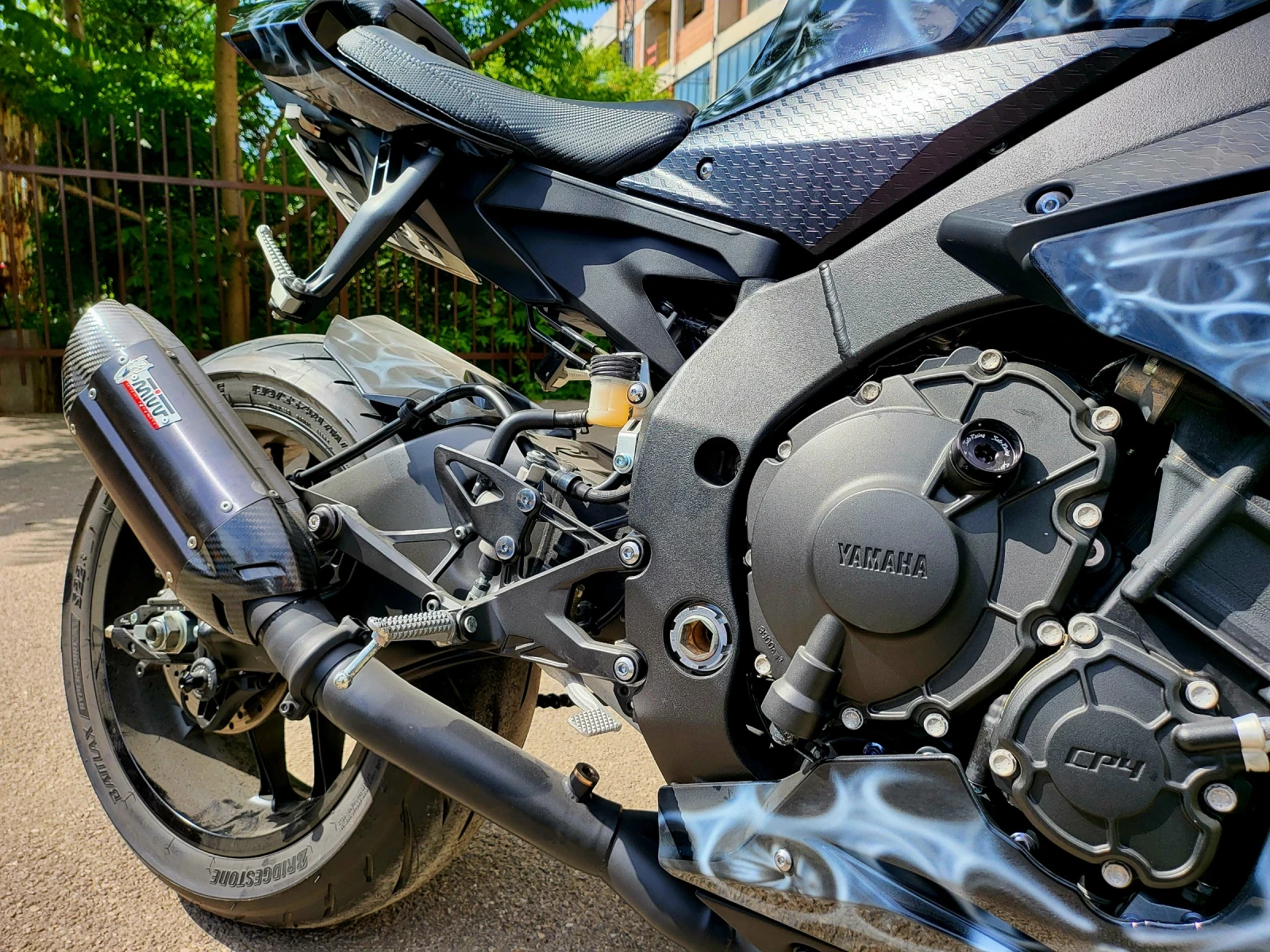 Yamaha YZF-R1 Custom dyno tuned, снимка 12 - Мотоциклети и мототехника - 54743827