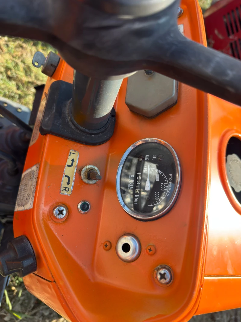 Трактор Kubota L2201, снимка 8 - Селскостопанска техника - 52085757
