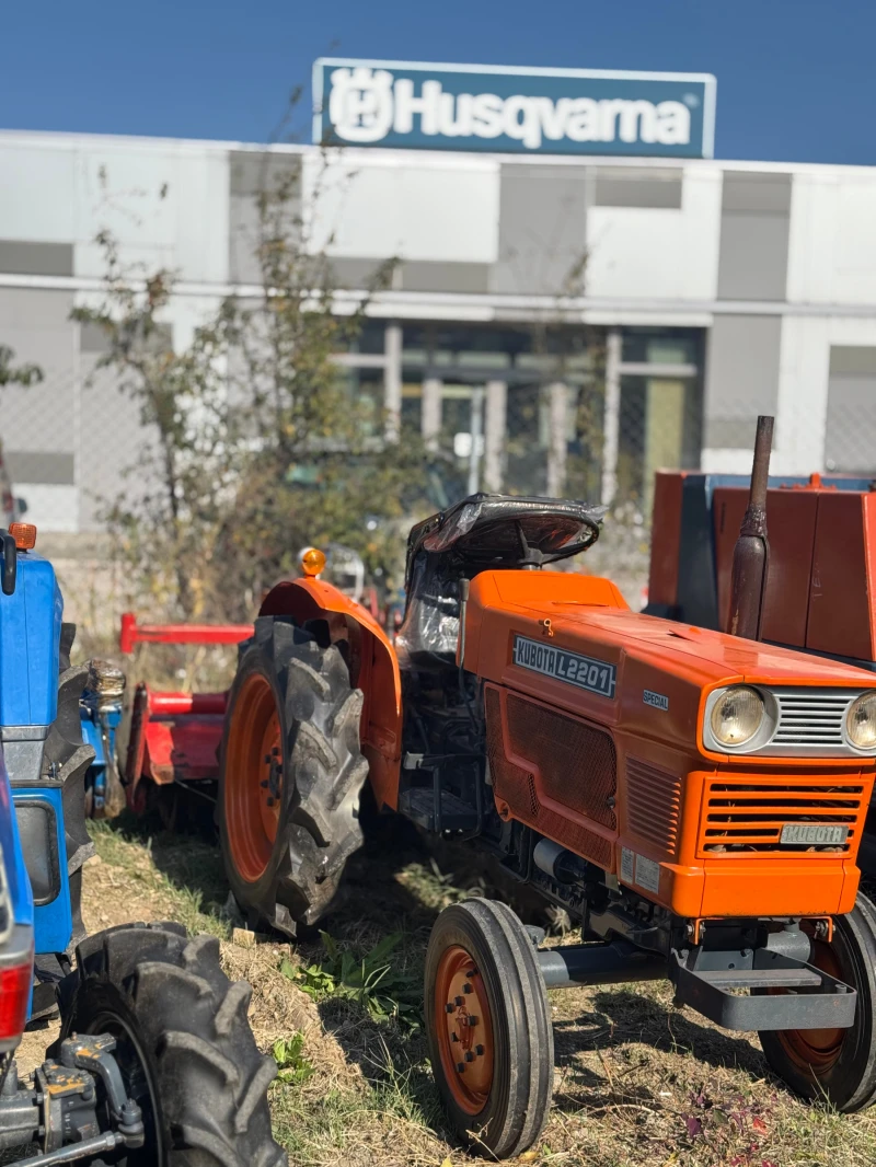 Трактор Kubota L2201, снимка 2 - Селскостопанска техника - 52085757