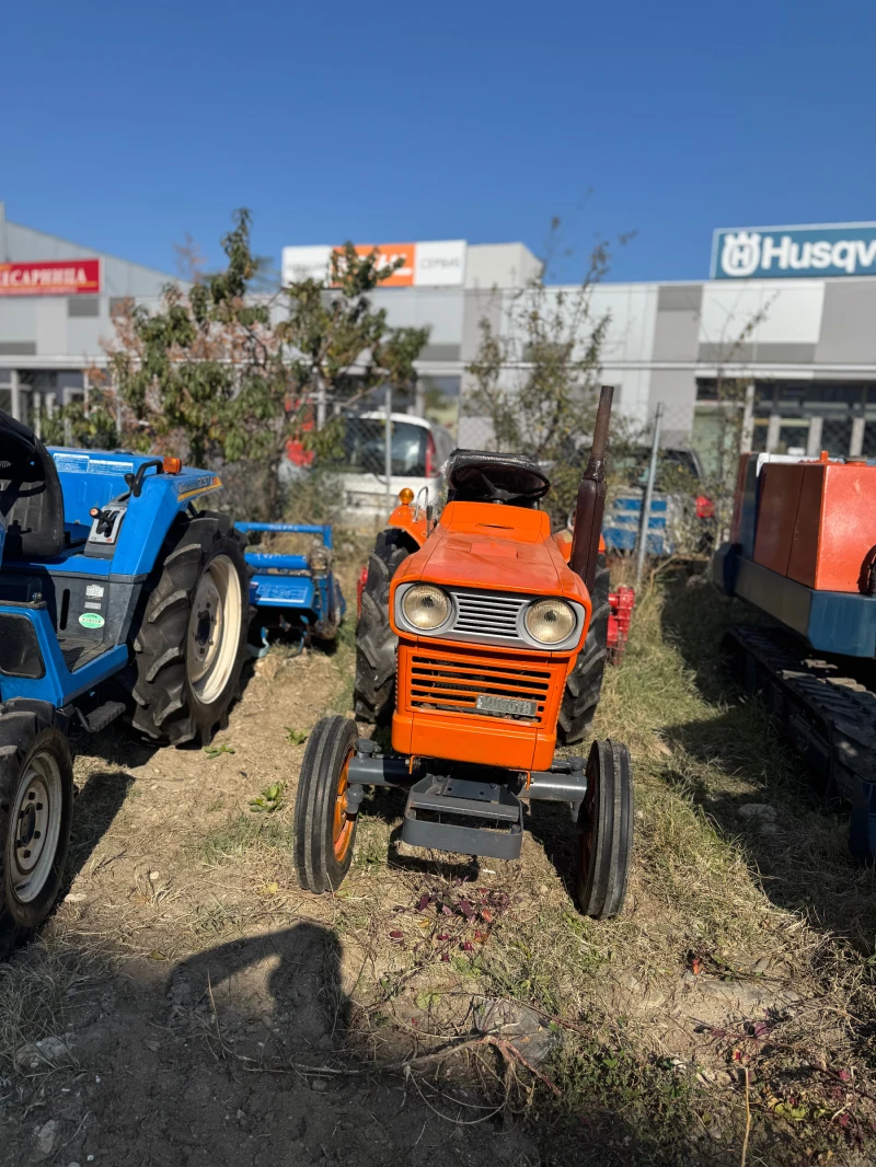 Трактор Kubota L2201, снимка 9 - Селскостопанска техника - 52085757
