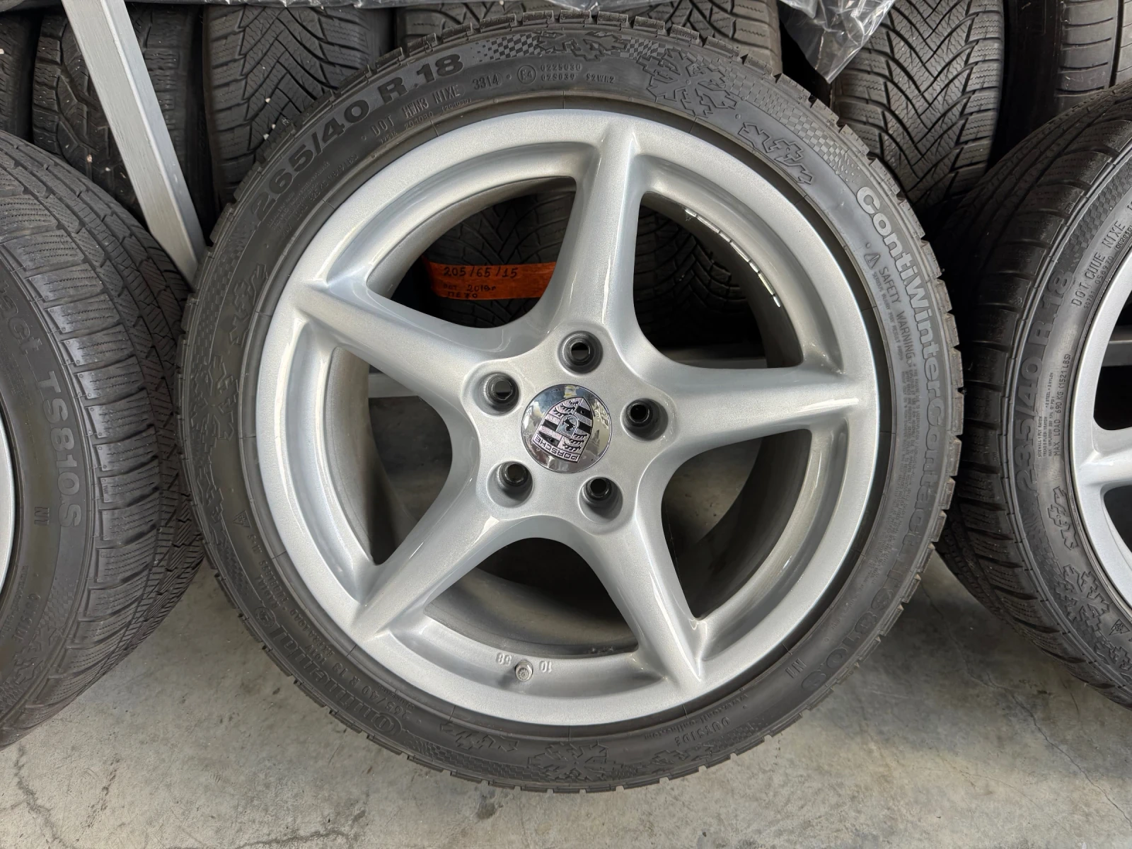 Гуми с джанти Continental 265/40R18, снимка 2 - Гуми и джанти - 55950309
