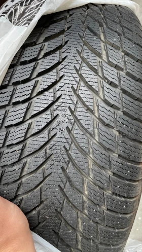      245/45R19