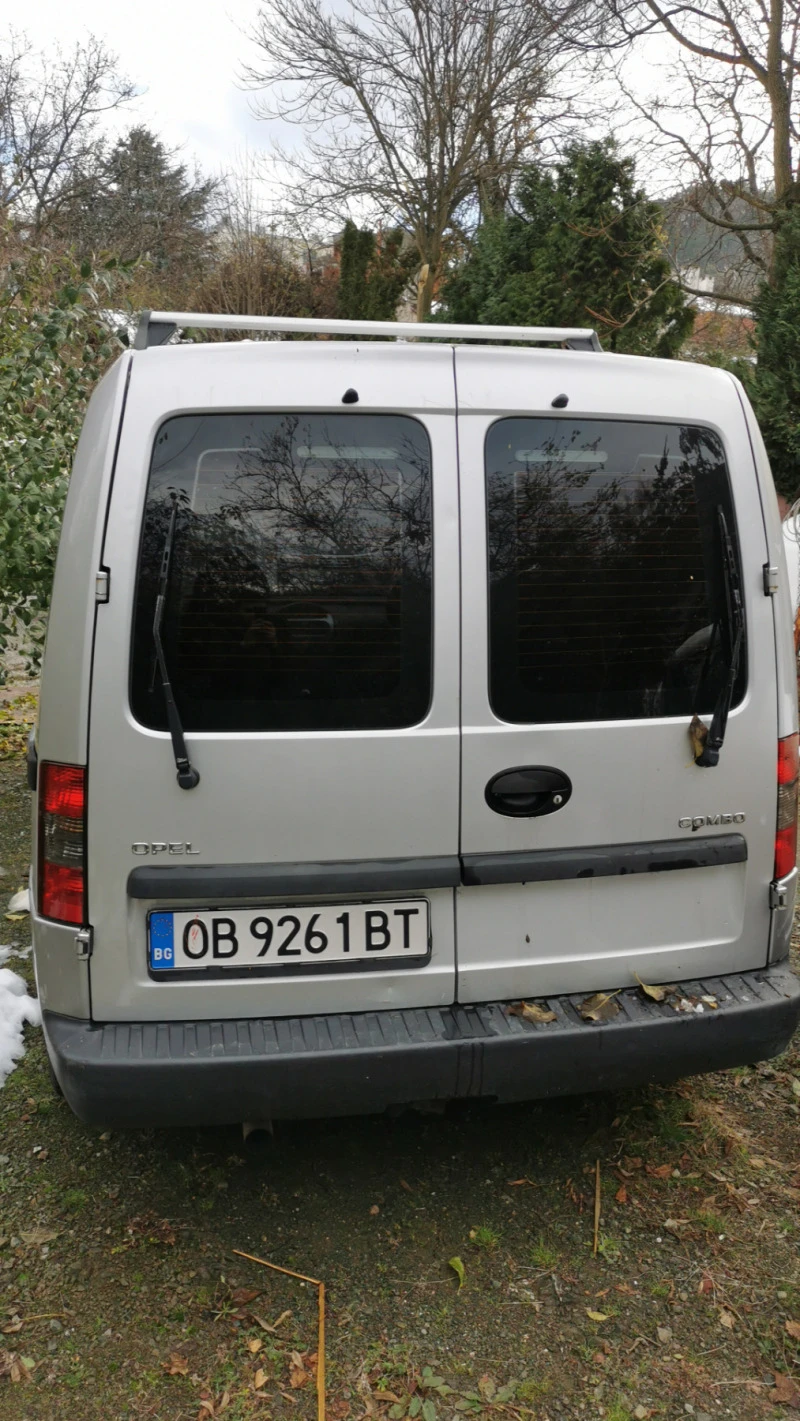 Opel Combo 1.7 cdti 101kc, снимка 4 - Автомобили и джипове - 47223544