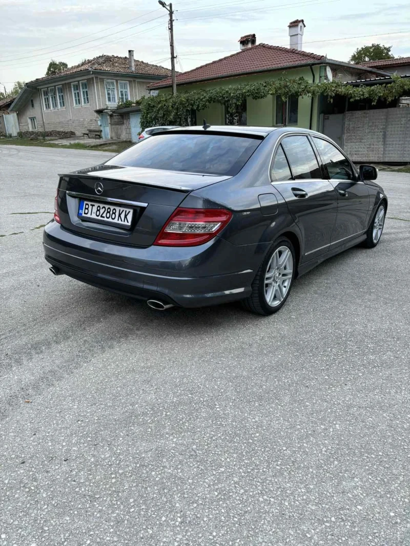 Mercedes-Benz C 320 4MATIC AMG, снимка 4 - Автомобили и джипове - 47309907