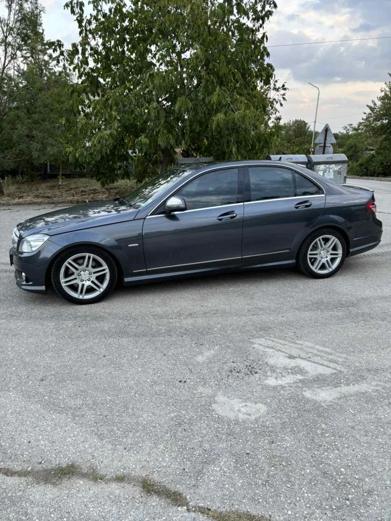 Mercedes-Benz C 320 4MATIC AMG, снимка 2 - Автомобили и джипове - 47309907