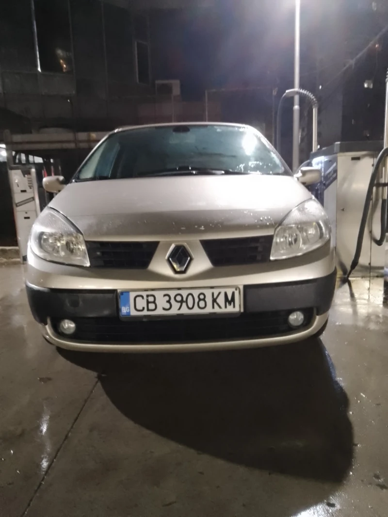 Renault Scenic, снимка 4 - Автомобили и джипове - 48236702