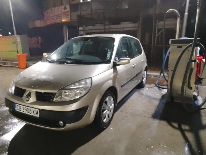 Renault Scenic, снимка 3 - Автомобили и джипове - 48236702