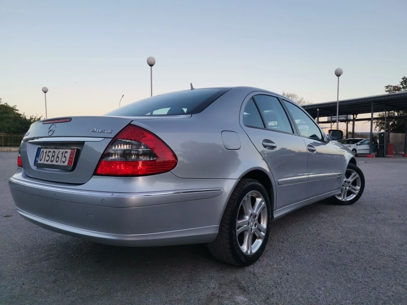 Mercedes-Benz E 350 УНИКАТ* 4MATIC/272hp/КОЖА/, снимка 2 - Автомобили и джипове - 48599275