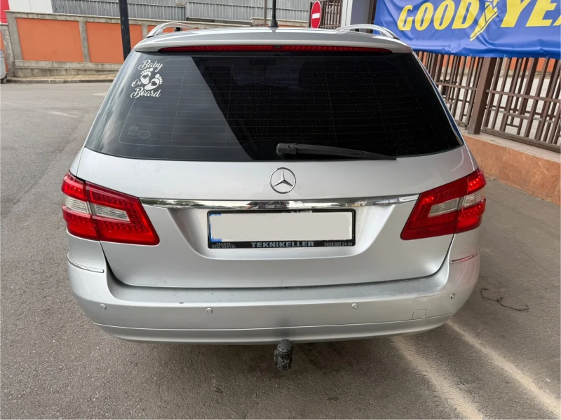 Mercedes-Benz E 220 W212* AMG* ПРОМО* ЦЕНА, снимка 4 - Автомобили и джипове - 50698942