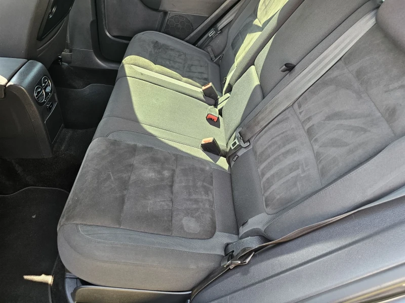 VW Golf Plus, снимка 12 - Автомобили и джипове - 51830543