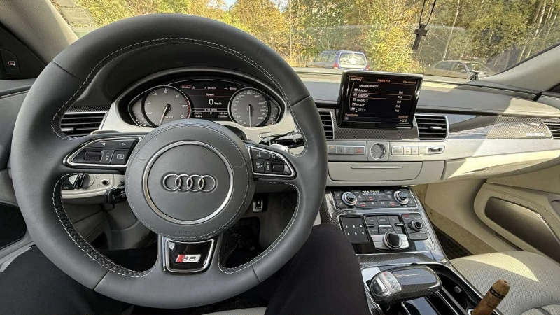 Audi S8 4.0 520кс 🔝, снимка 10 - Автомобили и джипове - 51985111
