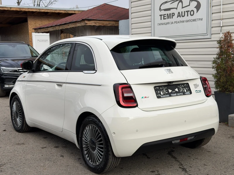 Fiat 500e 87kW Icon-118к.с* ПЪЛНА ИСТОРИЯ С ВАЛИДНА ГАРАНЦИЯ, снимка 5 - Автомобили и джипове - 52830330