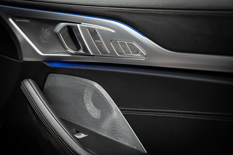 BMW 840 d xDrive, В Гаранция, снимка 14 - Автомобили и джипове - 53031109