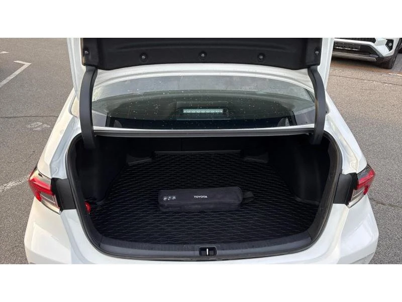 Toyota Corolla SDN 1.5 6MT COMFORT MY22, снимка 10 - Автомобили и джипове - 52803243