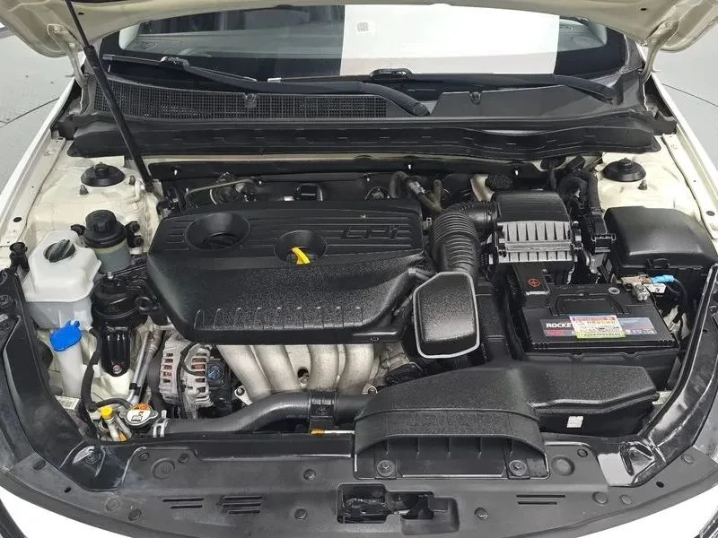 Kia K5, снимка 5 - Автомобили и джипове - 56707593