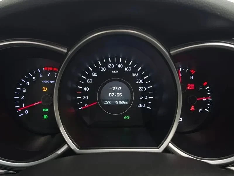 Kia K5, снимка 7 - Автомобили и джипове - 56707593